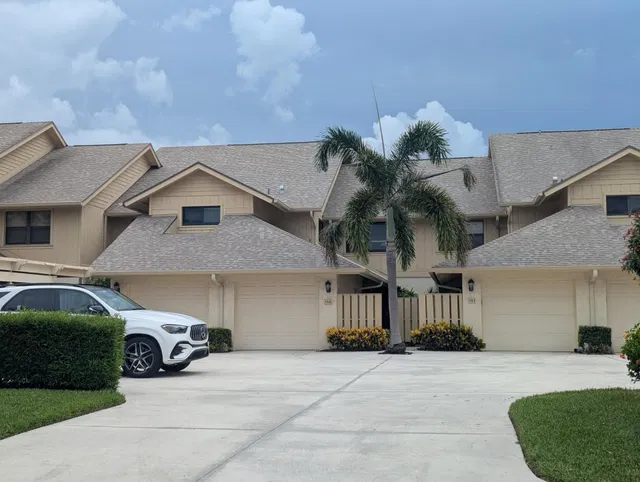 Jonathan's Landing Jupiter FL Unit 152 photo 2