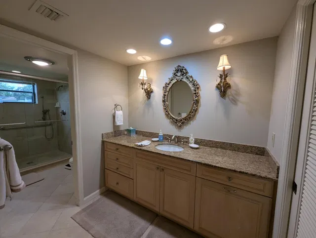 Jonathan's Landing Jupiter FL Unit 152 photo 17