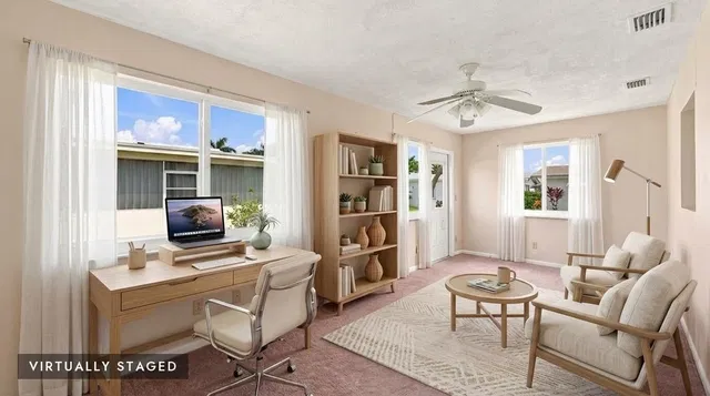 Residence photo 19