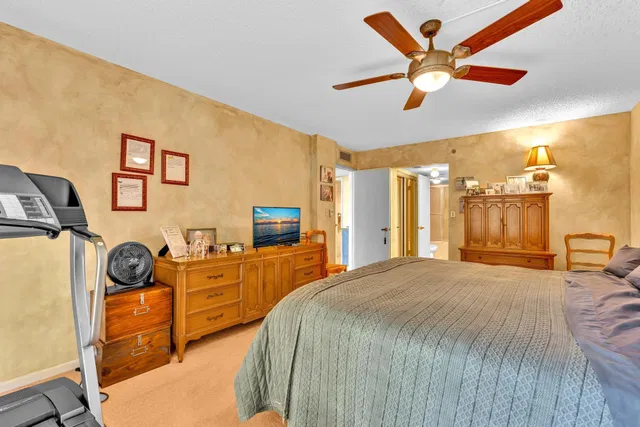 Unit 602 photo 27