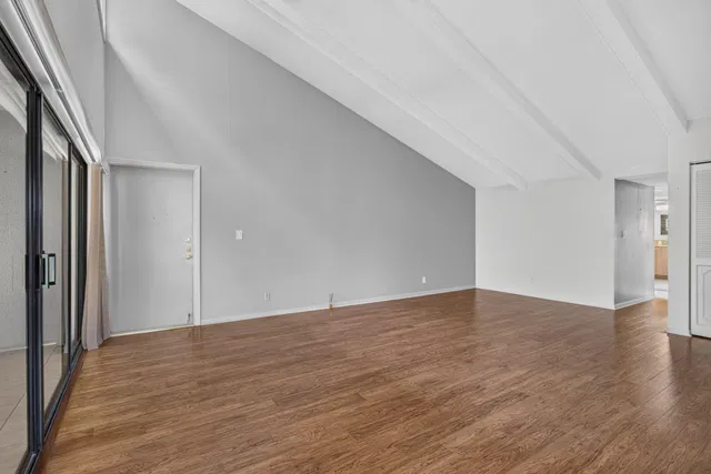 Unit 217 photo 9