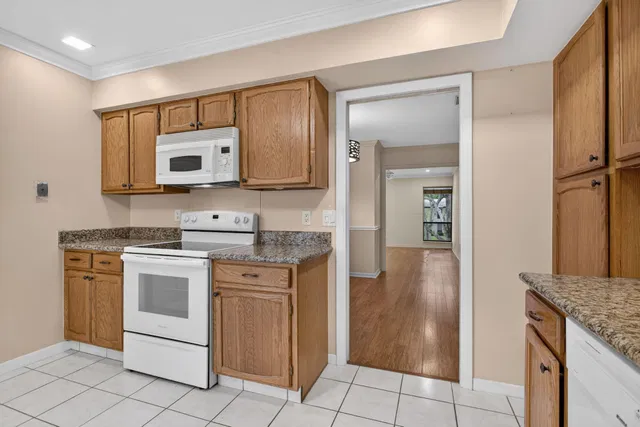  Unit 217 photo 18