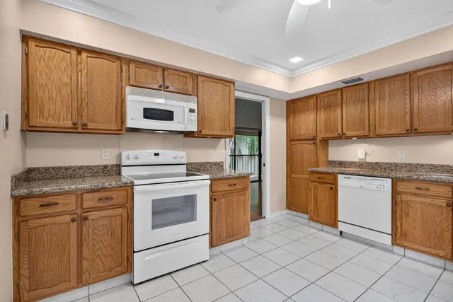  Unit 217 photo 19