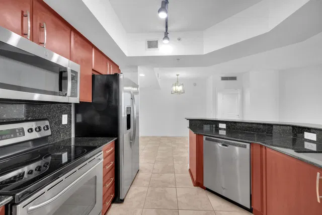 The Metropolitan Unit 612 photo 12