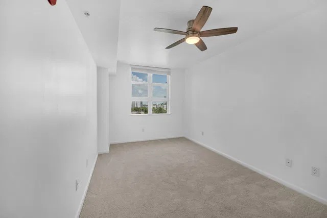 The Metropolitan Unit 612 photo 38