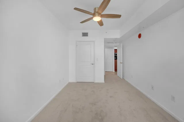 The Metropolitan Unit 612 photo 41