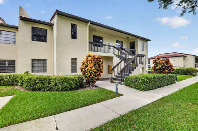 Boca Lago Country Club Homes Unit 38 H photo 3