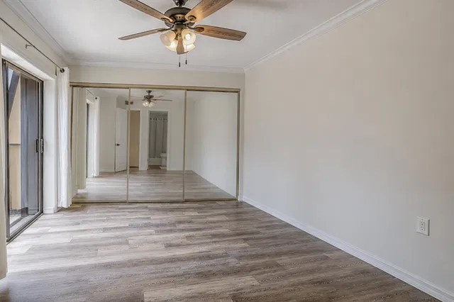 Unit 105 photo 17