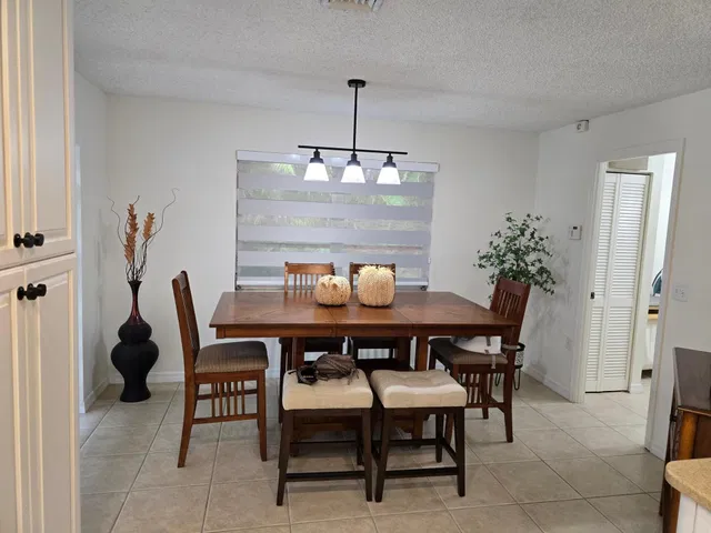Residence photo 7