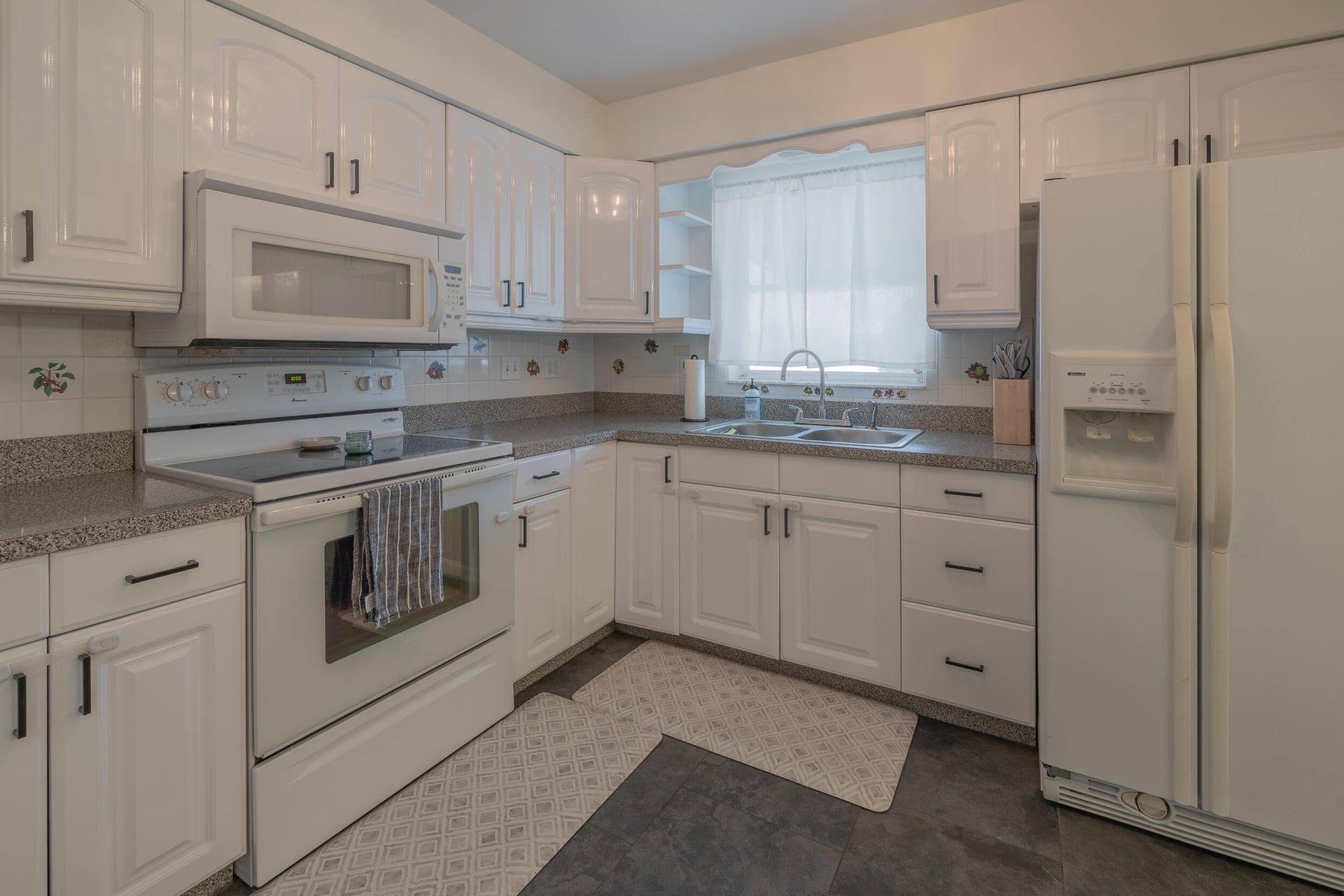 Residence photo 6