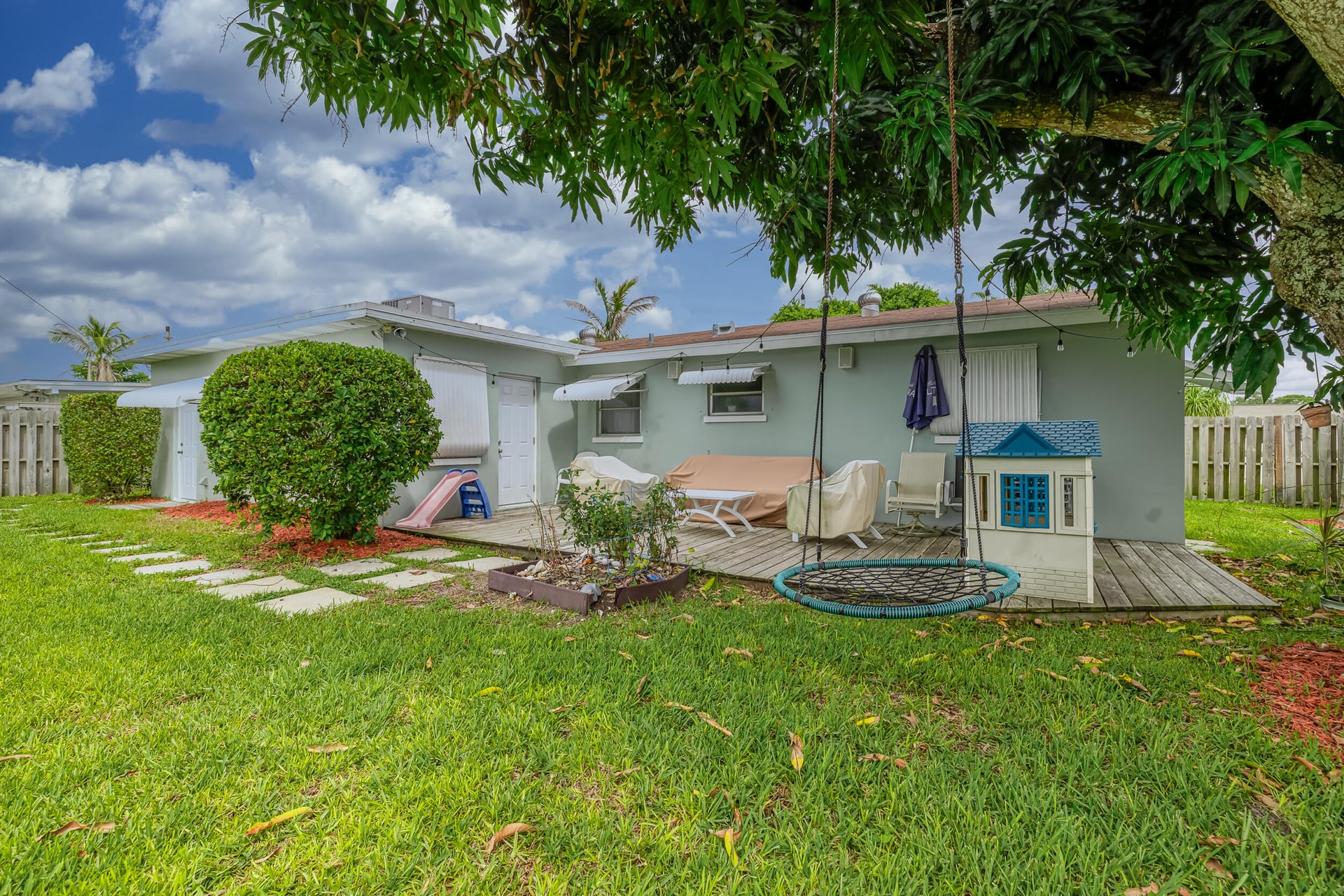 Residence photo 19
