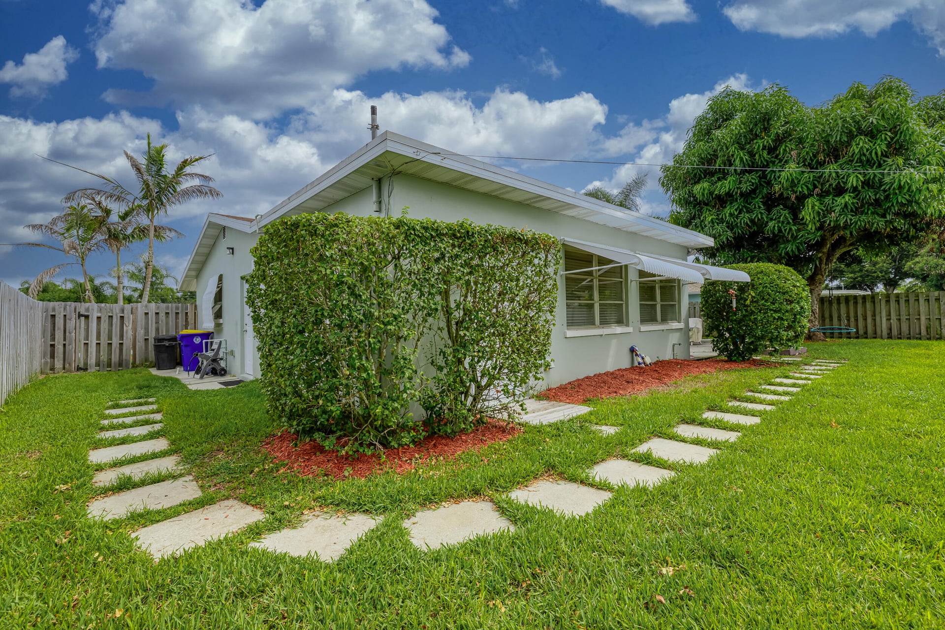Residence photo 20
