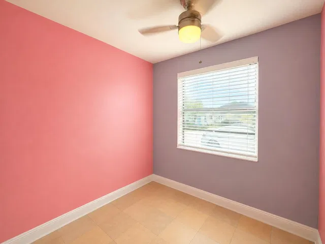 Residence photo 15