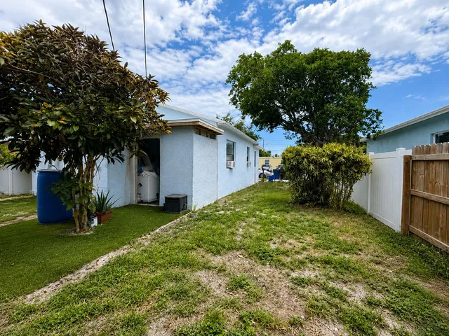 Residence photo 21