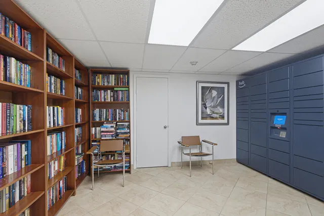 Unit 309 photo 38