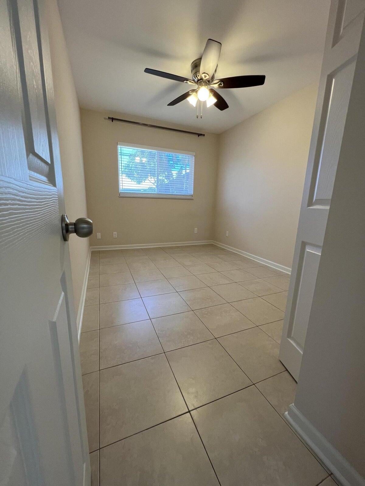 Residence photo 11