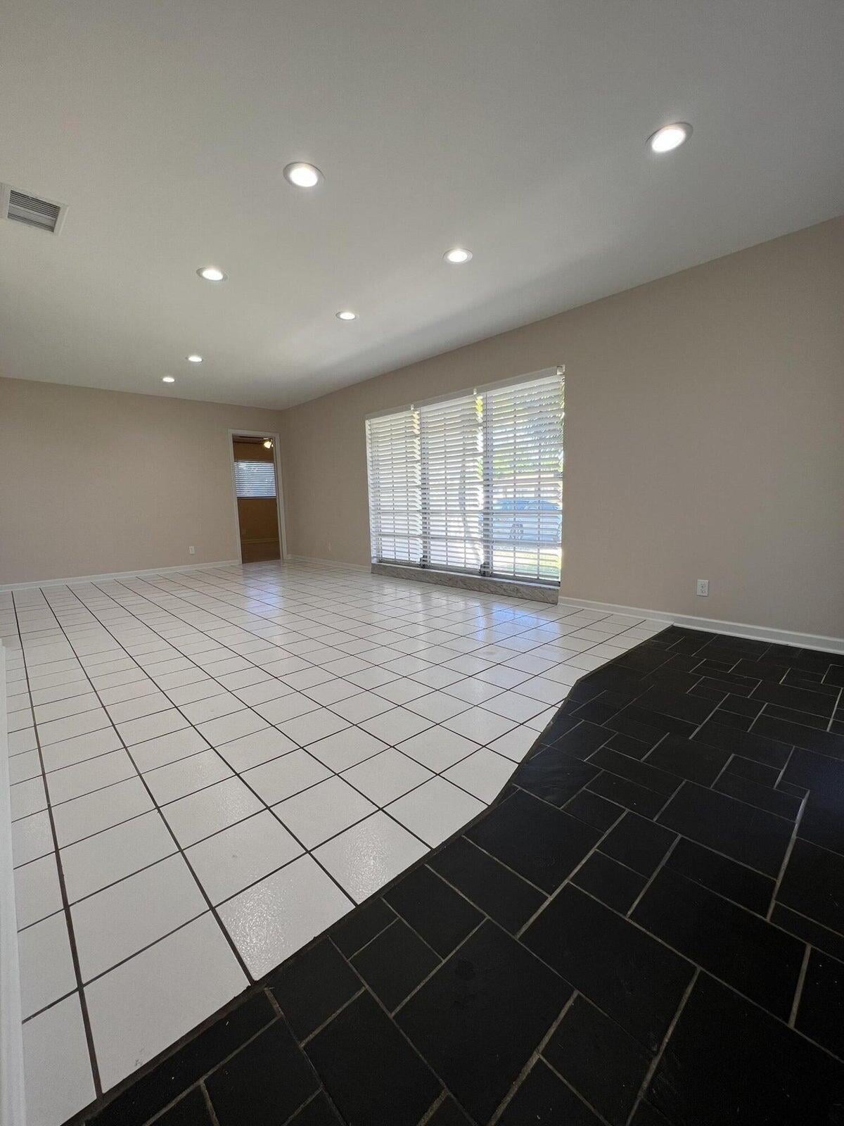 Residence photo 13