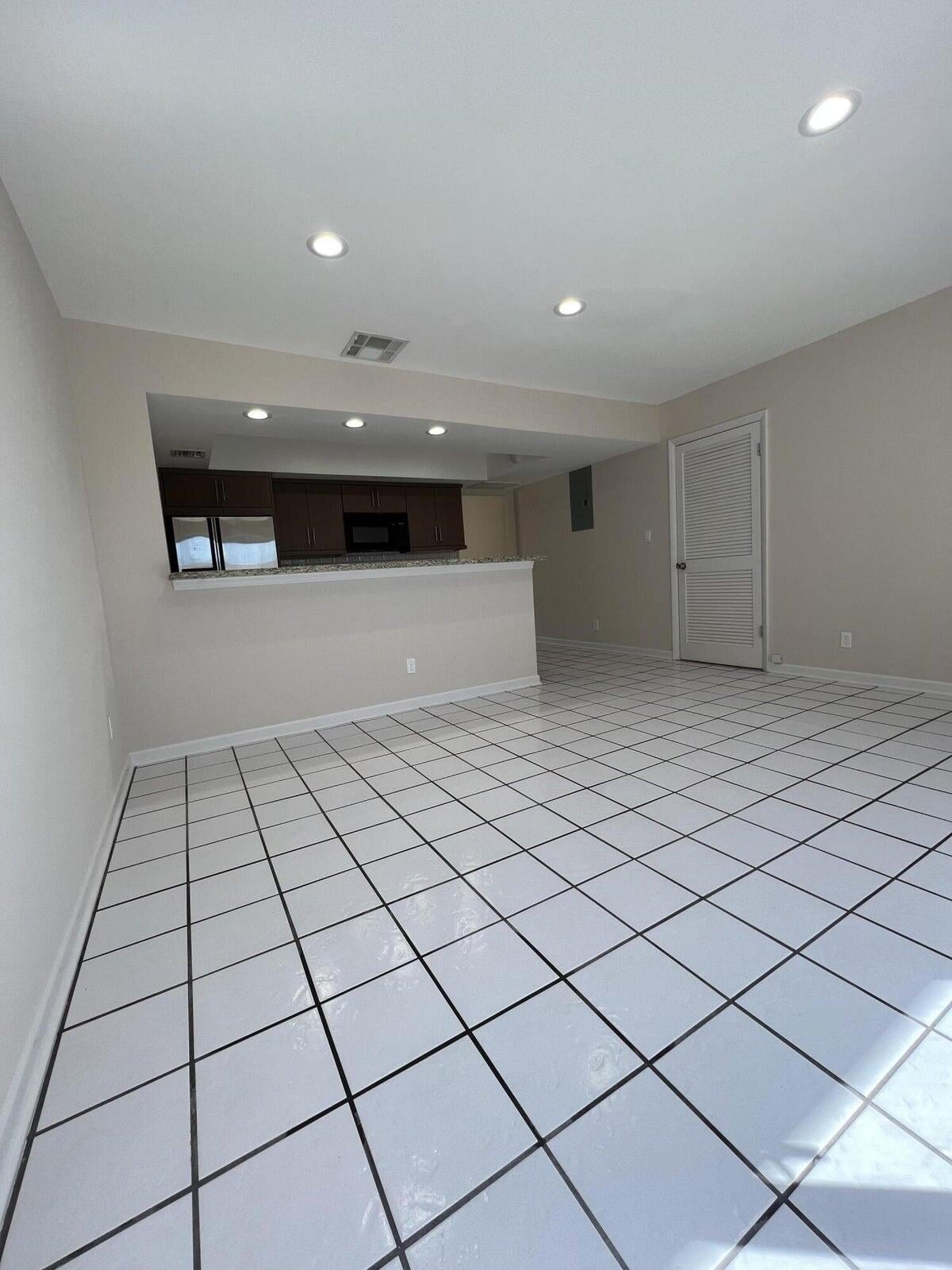 Residence photo 20