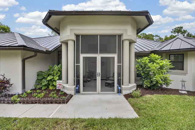 Residence photo 8
