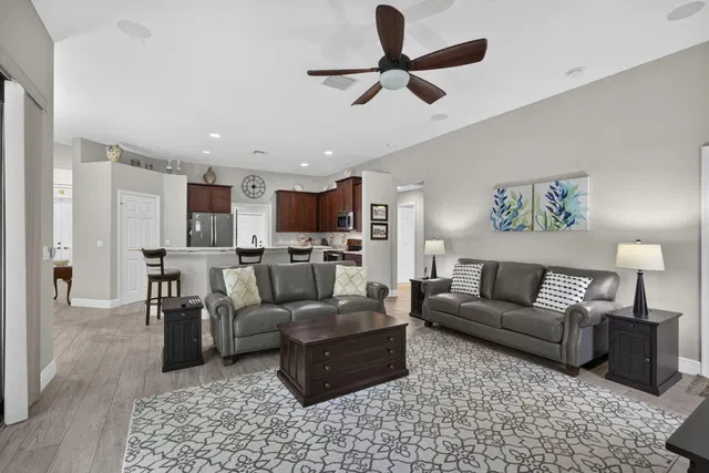 Residence photo 21