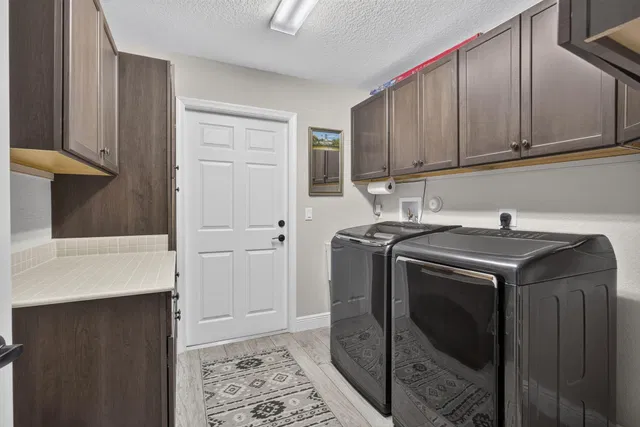Residence photo 27