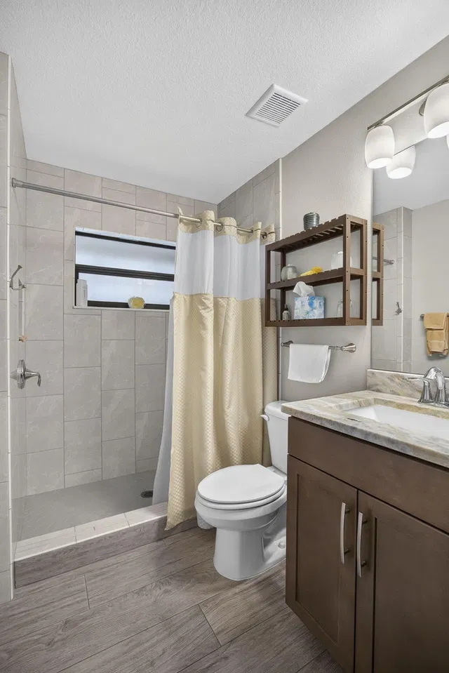 Residence photo 41