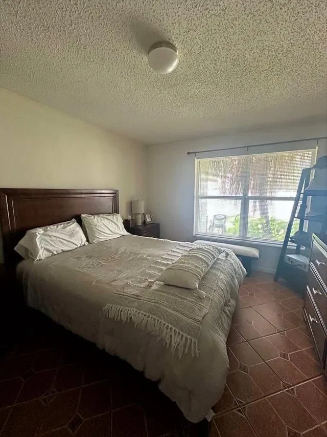 Residence photo 7