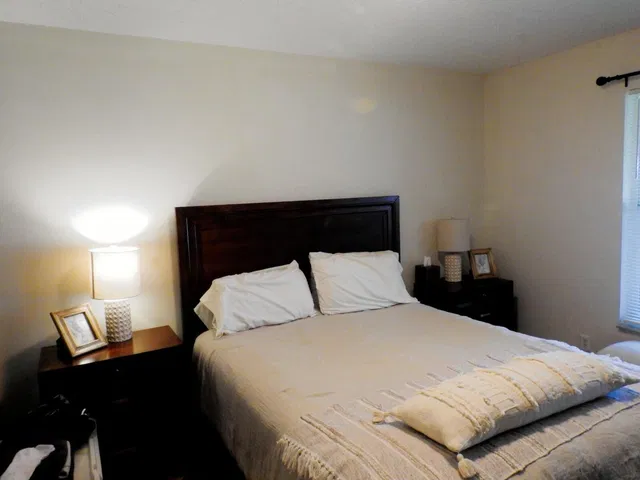 Residence photo 8