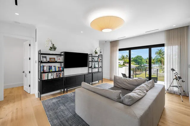  Residence photo 41