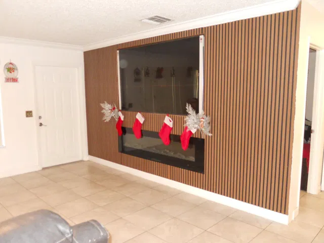 Unit C photo 4