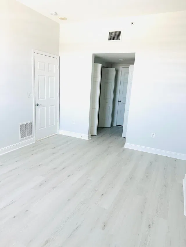 610 Clematis Unit 808 photo 18