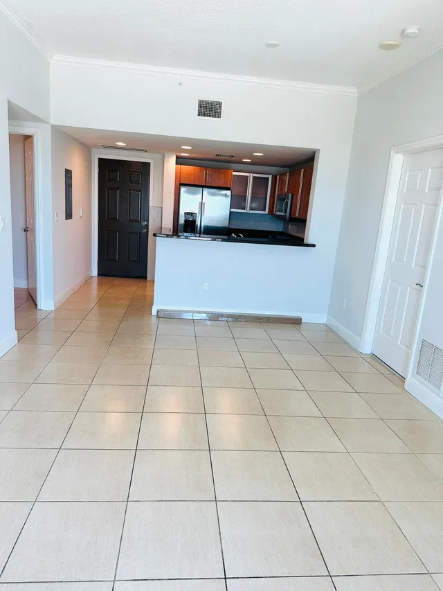 610 Clematis Unit 808 photo 25