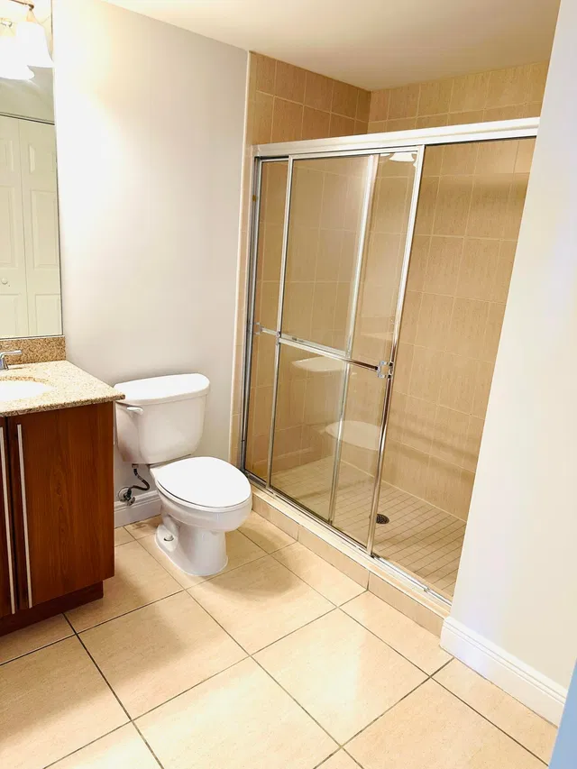 610 Clematis Unit 808 photo 35