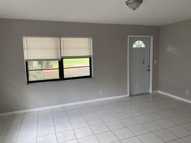 Residence photo 11