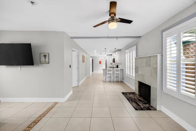 Residence photo 7