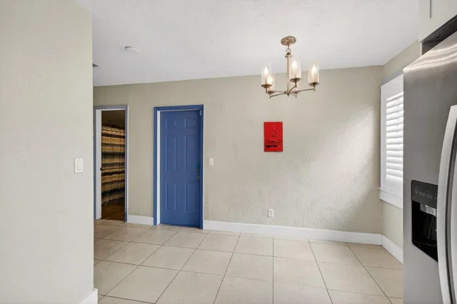 Residence photo 13