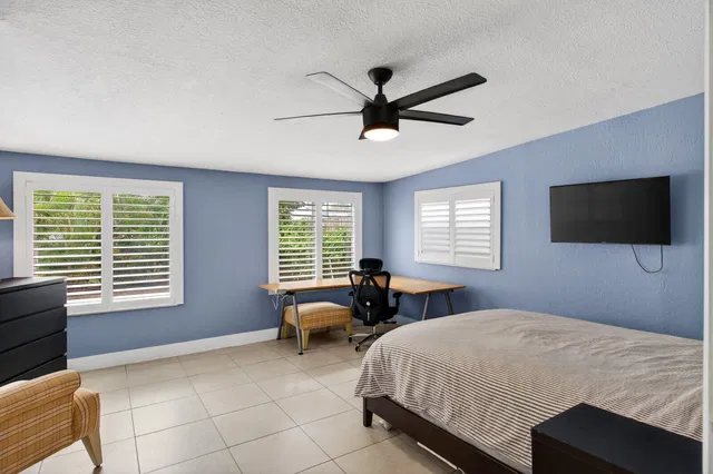 Residence photo 23