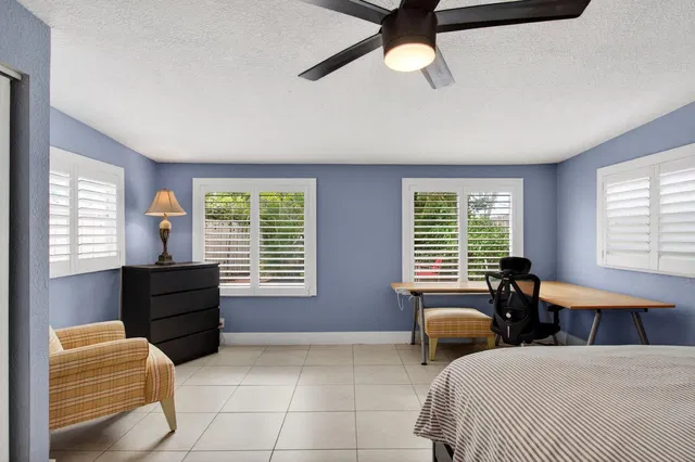 Residence photo 24