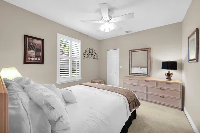 Residence photo 26