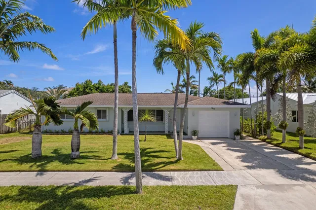 SoSo West Palm Beach Residence photo 2