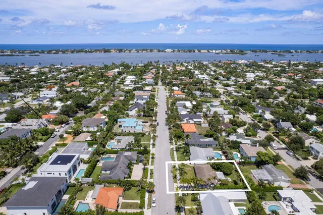 SoSo West Palm Beach Residence photo 5