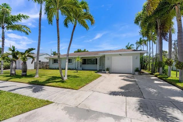SoSo West Palm Beach Residence photo 7