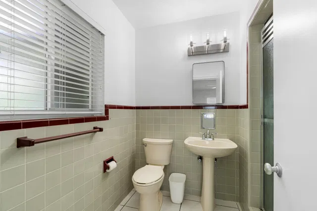 SoSo West Palm Beach Residence photo 23