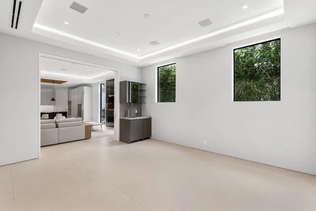 SoSo West Palm Beach Residence photo 18