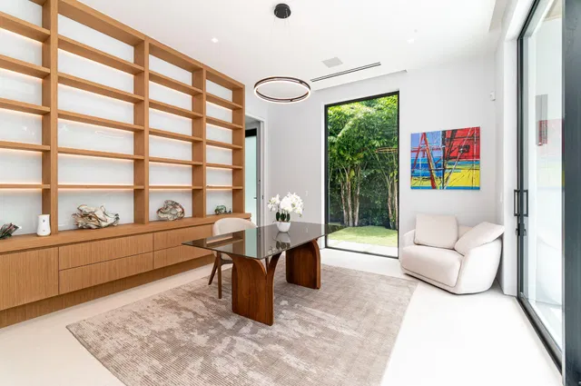 SoSo West Palm Beach Residence photo 19