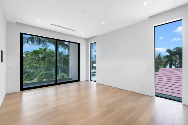 SoSo West Palm Beach Residence photo 29