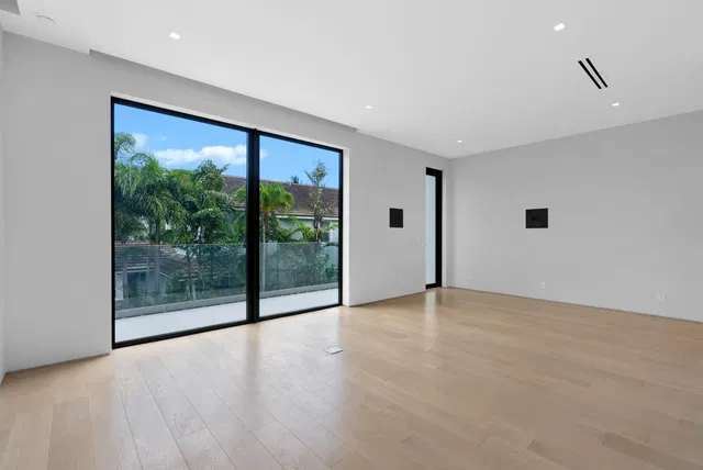SoSo West Palm Beach Residence photo 41