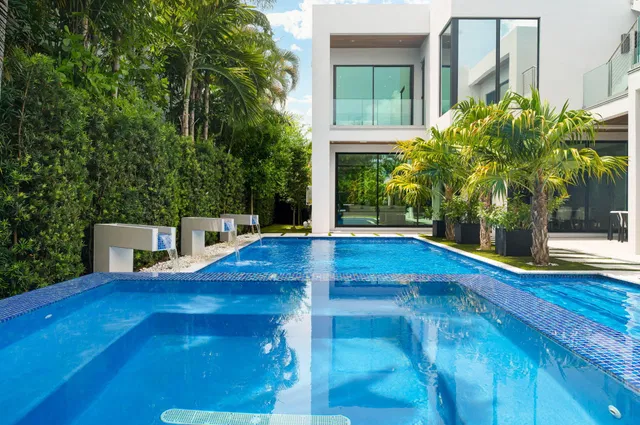 SoSo West Palm Beach Residence photo 48