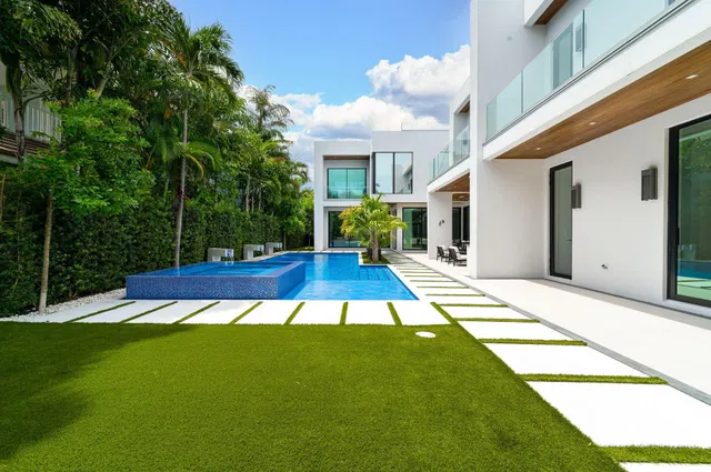 SoSo West Palm Beach Residence photo 52