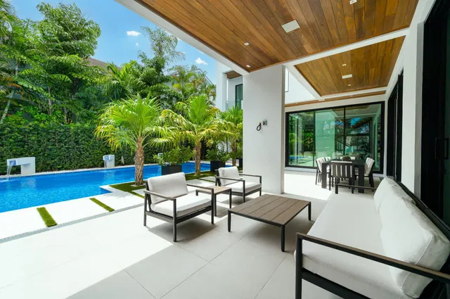 SoSo West Palm Beach Residence photo 58